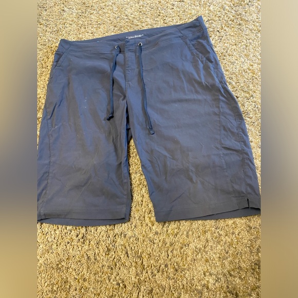 Womens activewear set - Picture 5 of 9